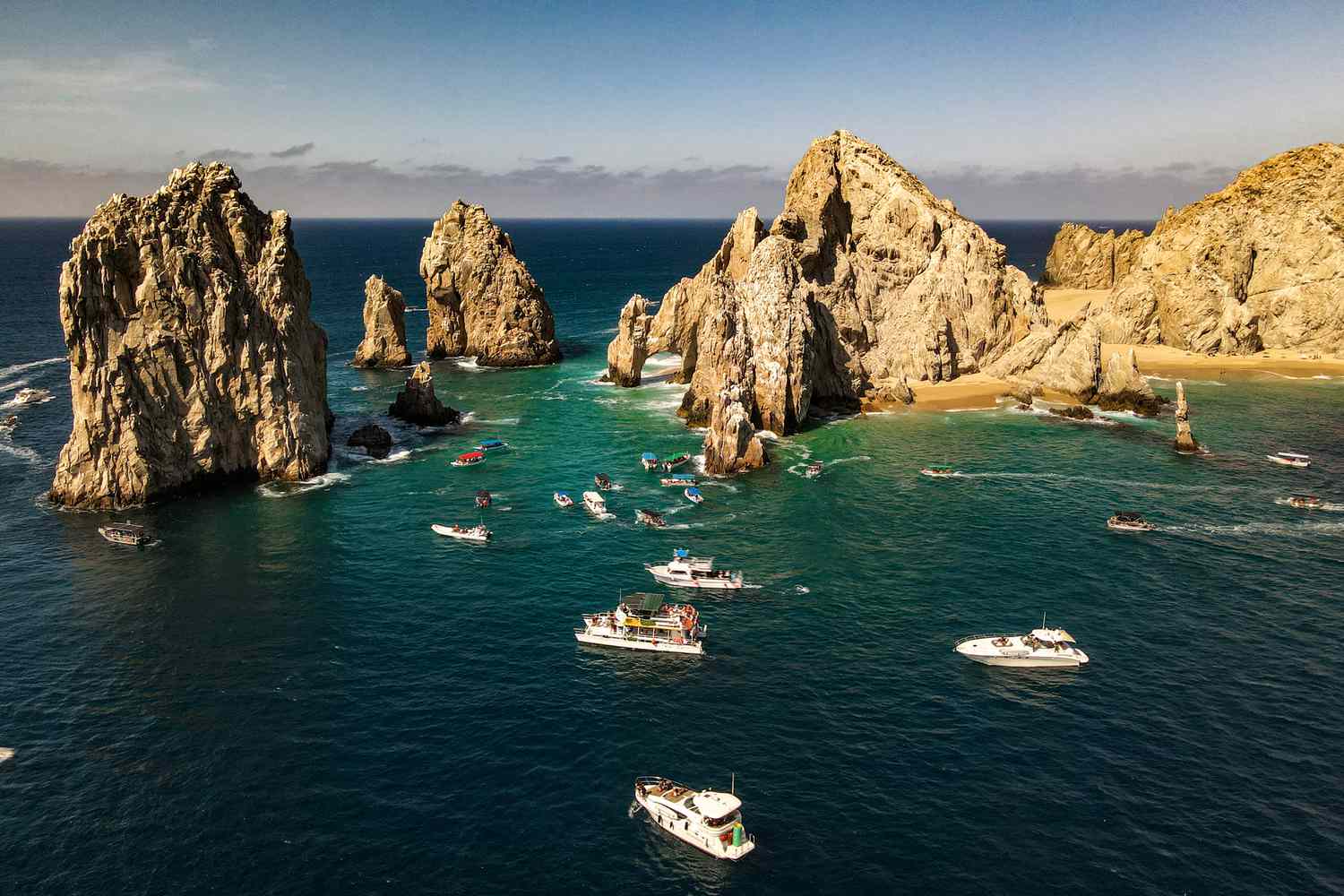 Top 15 Things to Do in Cabo San Lucas – Beaches, Tours & More